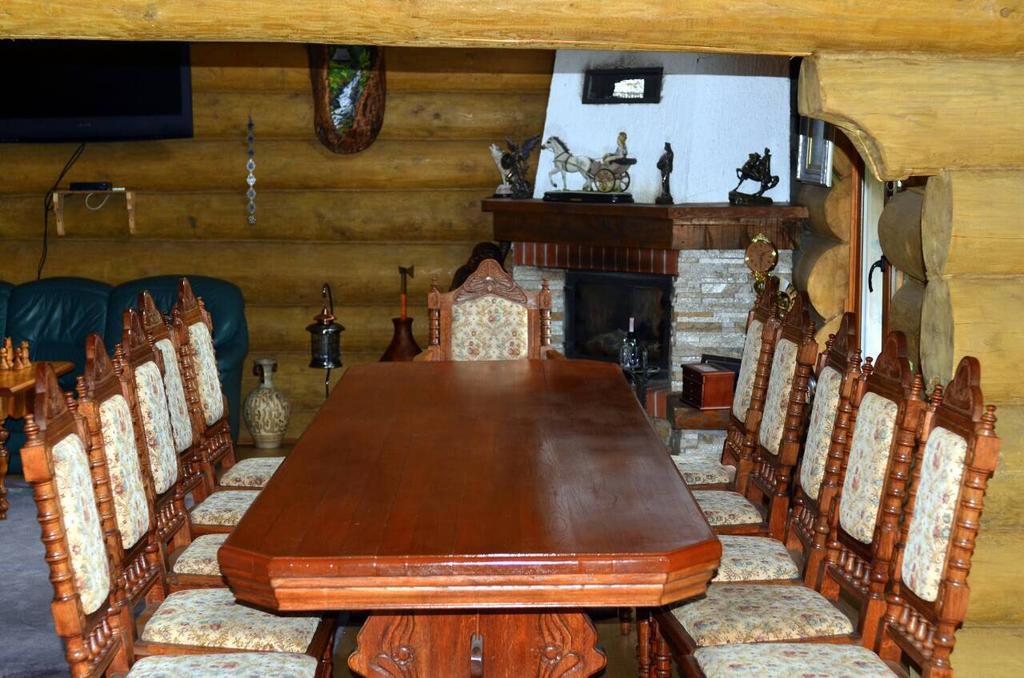 Rancho 555 Guest House Ужгород Екстериор снимка