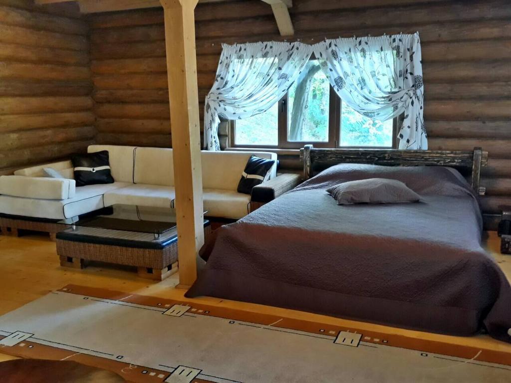 Rancho 555 Guest House Ужгород Екстериор снимка