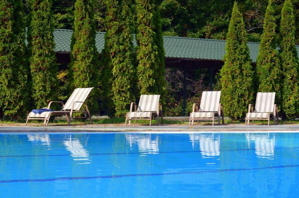 Rancho 555 Guest House Ужгород Екстериор снимка