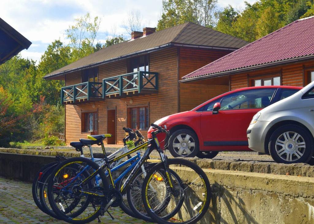 Rancho 555 Guest House Ужгород Екстериор снимка