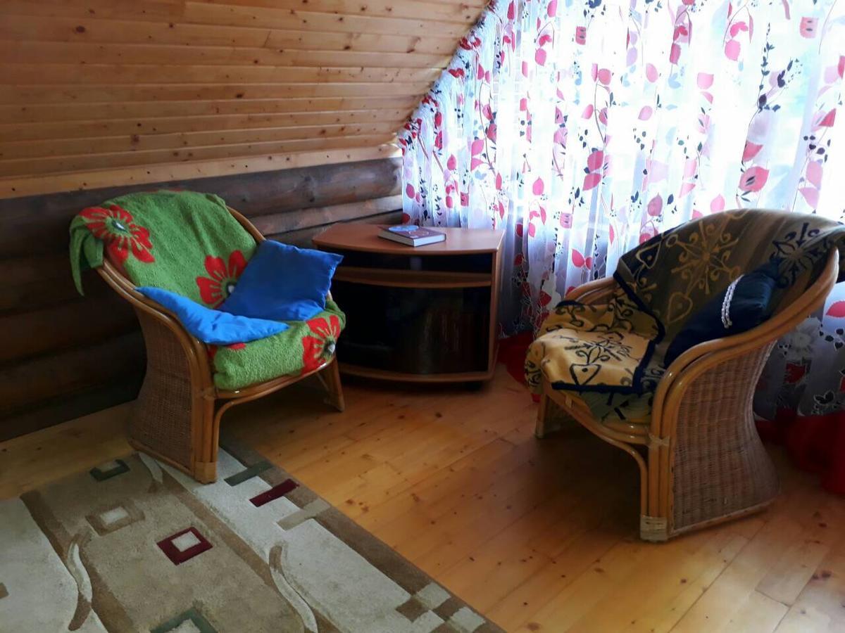 Rancho 555 Guest House Ужгород Екстериор снимка