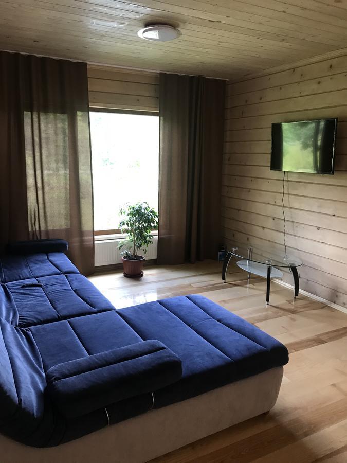 Rancho 555 Guest House Ужгород Екстериор снимка